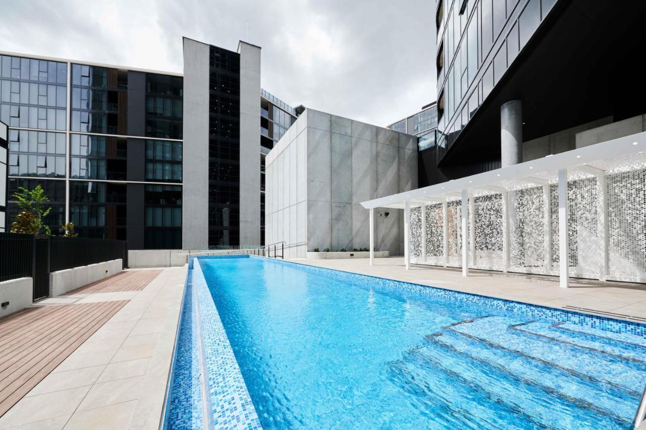 Abode Belconnen Hotel Canberra Exterior foto